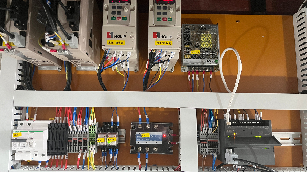 怎樣選擇適合自己的貼標(biāo)機(jī) 怎樣選擇適合自己的貼標(biāo)機(jī)