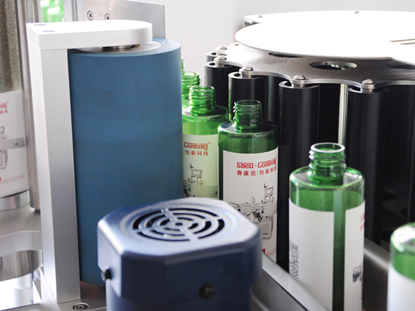 S322防爆雙星輪圓瓶智能貼標機